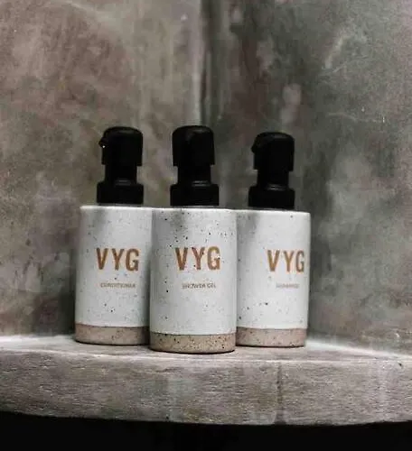 Stylish Japandi Designer In - Vyg